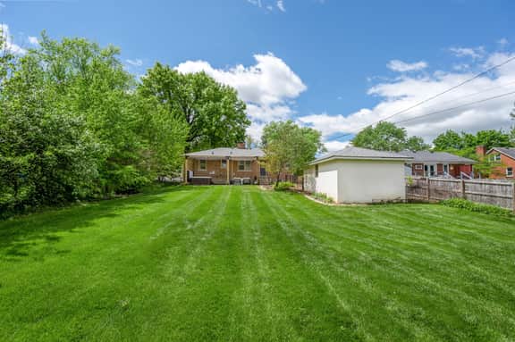 687 Hill N Dale Rd - Image 4