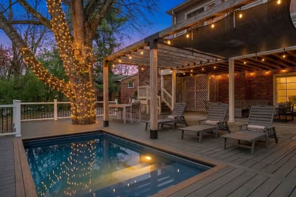 3141 Lamar Dr - Image 2